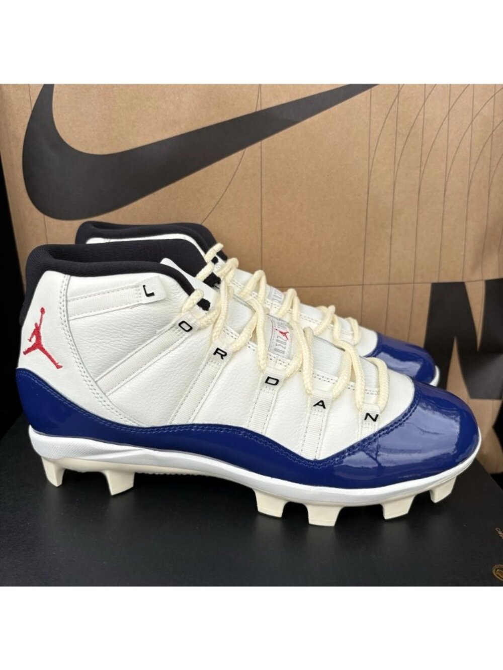 NEW Air Jordan 11 “Rare Air” Cleats Sail/Royal Blue HM7326-100 Men Size 11